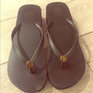 Tory Burch  Black wedge thin flip flop